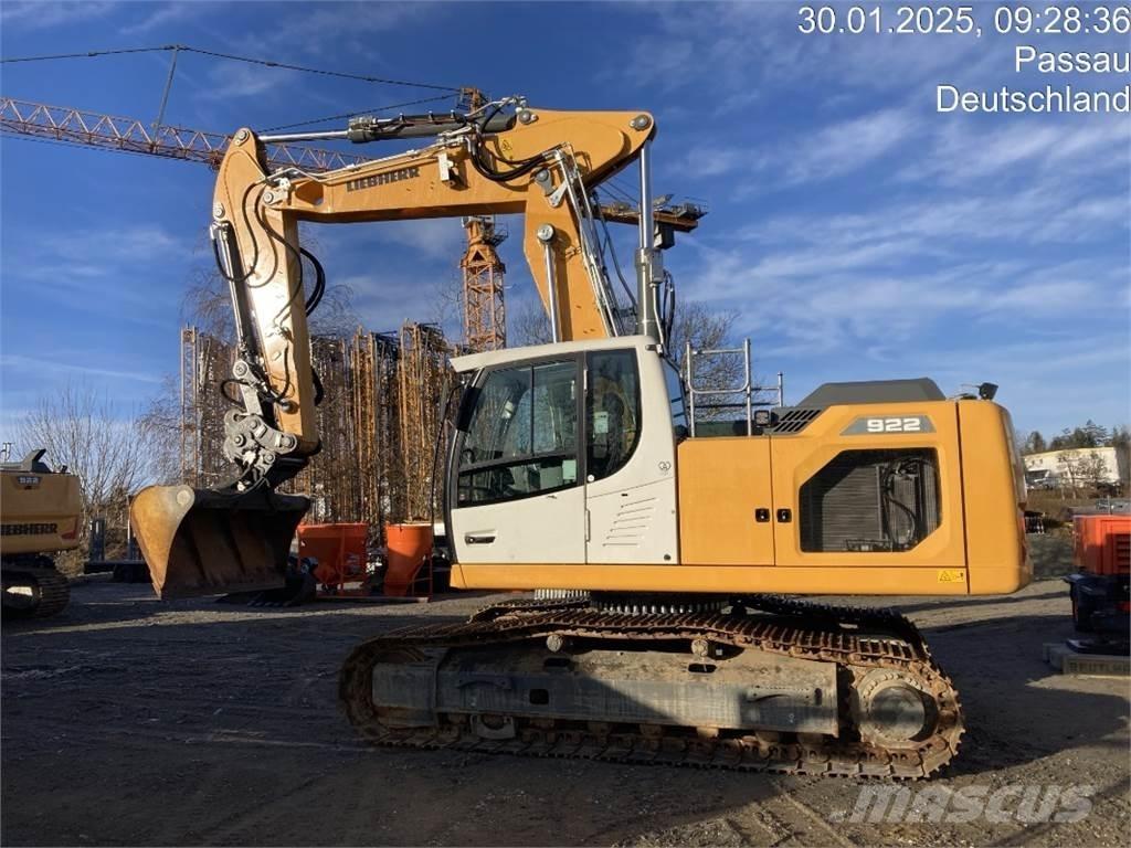 Liebherr R922 Kāpurķēžu ekskavatori