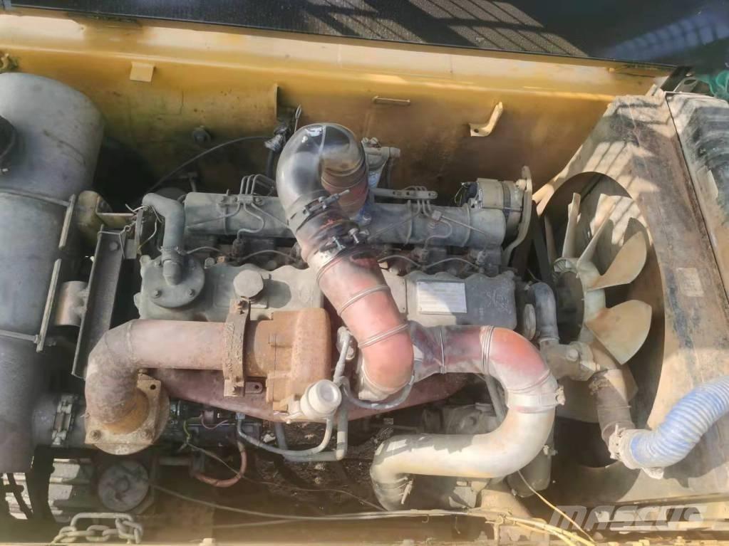 CAT 325BL Kāpurķēžu ekskavatori