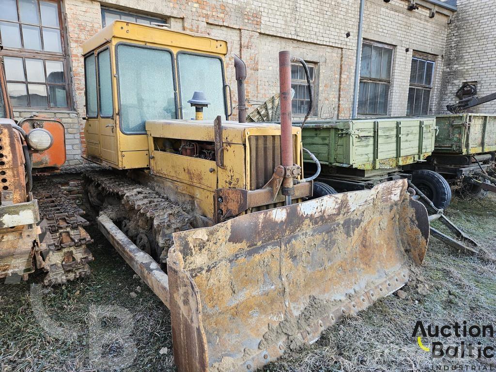  Onbekend DT-75 Traktori