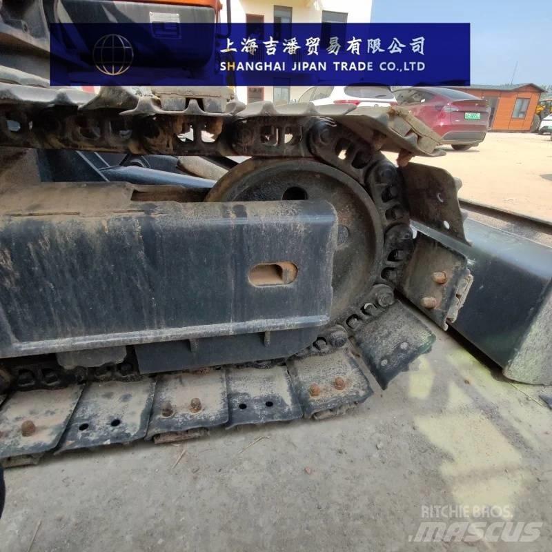 Doosan DX 75 Mini ekskavatori < 7 t