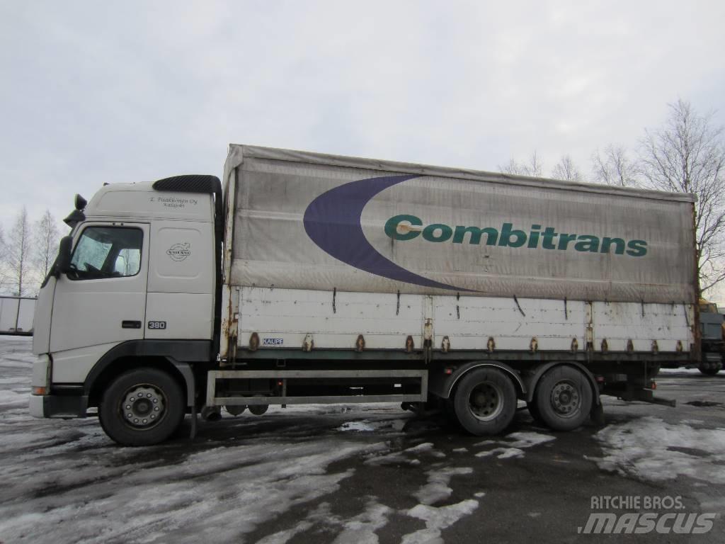 Volvo FH 12 6X2 4800 Tents