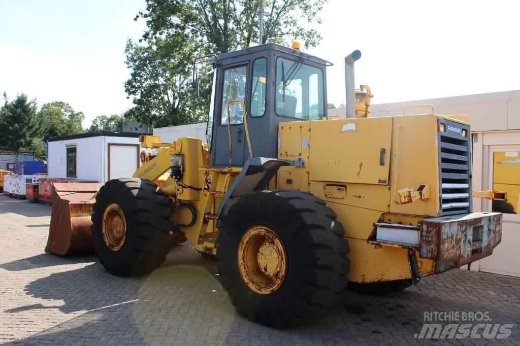 Furukawa 345 Iekrāvēji uz riteņiem