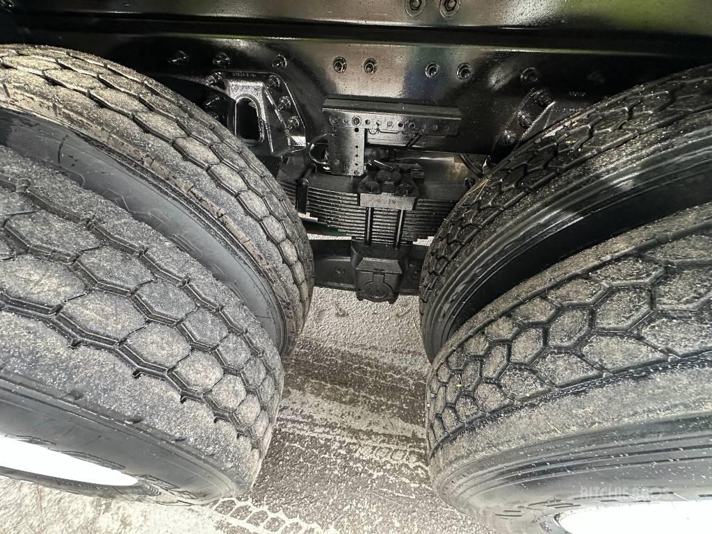 International 7500 Kombinētās vakumsūkņa mašīnas