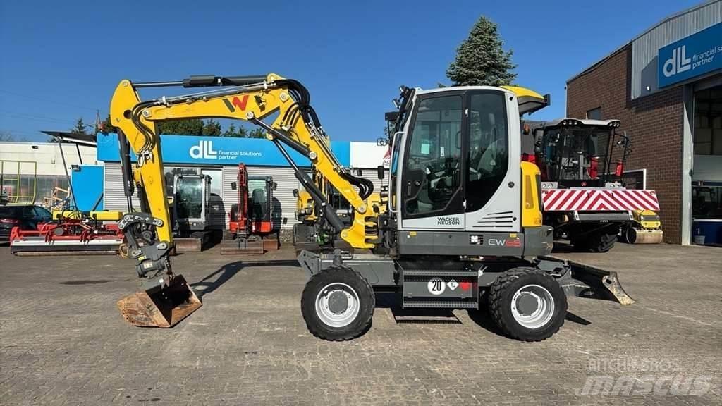 Wacker Neuson EW65 Īpašie ekskavatori