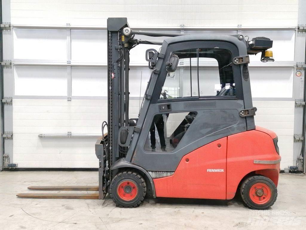 Linde H20D-01 Tehnika ar dīzeļa dzinēju