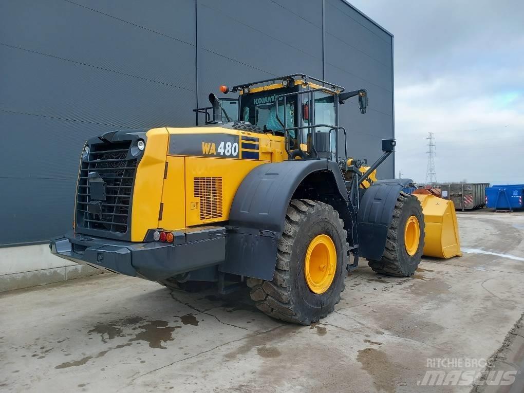 Komatsu WA480-8E0 Iekrāvēji uz riteņiem