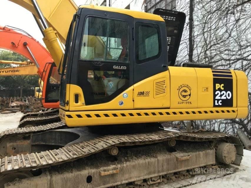 Komatsu PC 220-7 Kāpurķēžu ekskavatori