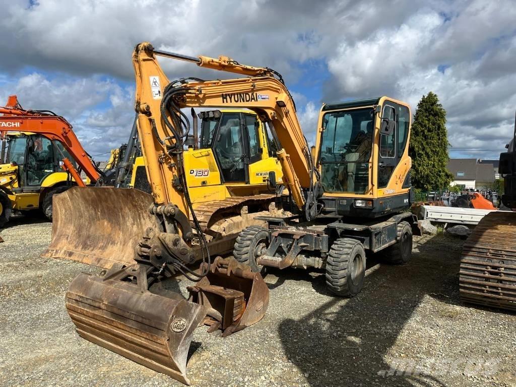 Hyundai R55W-9 Ekskavatori uz riteņiem