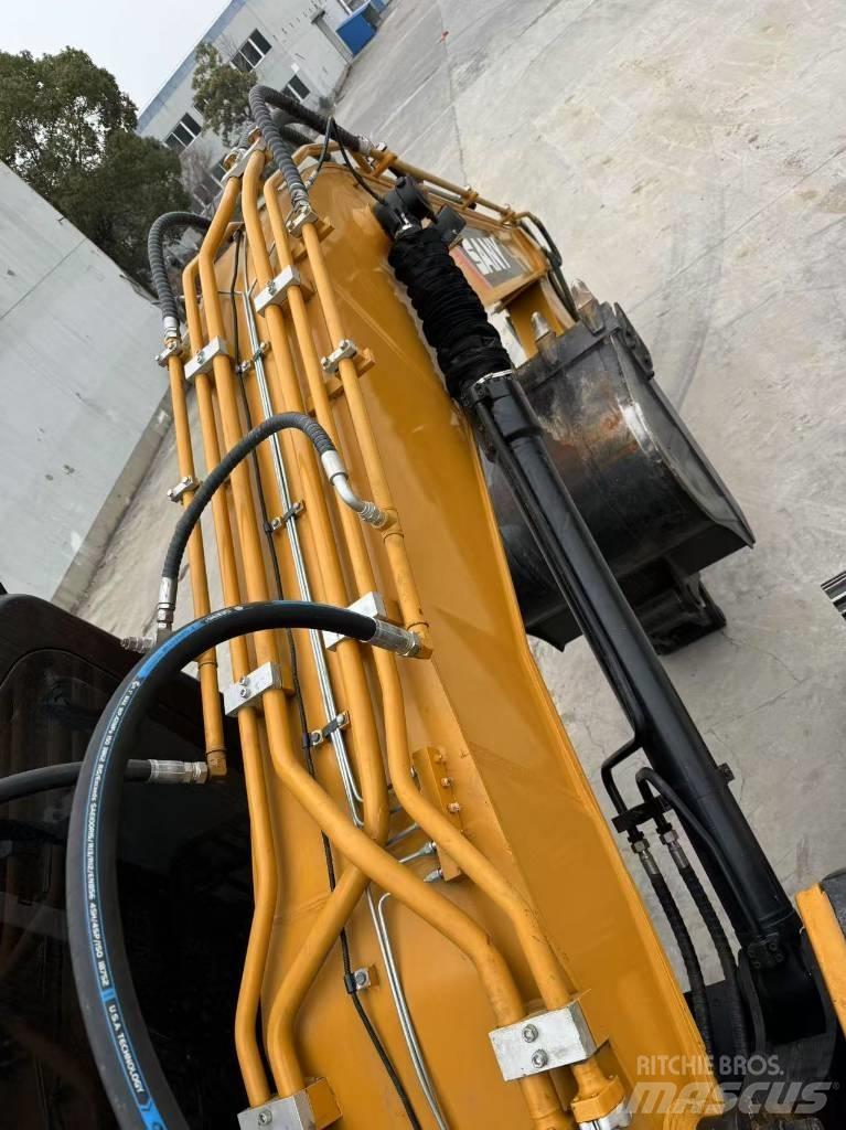 Sany SY 215 H Vidēja lieluma ekskavatori 7 t - 12 t
