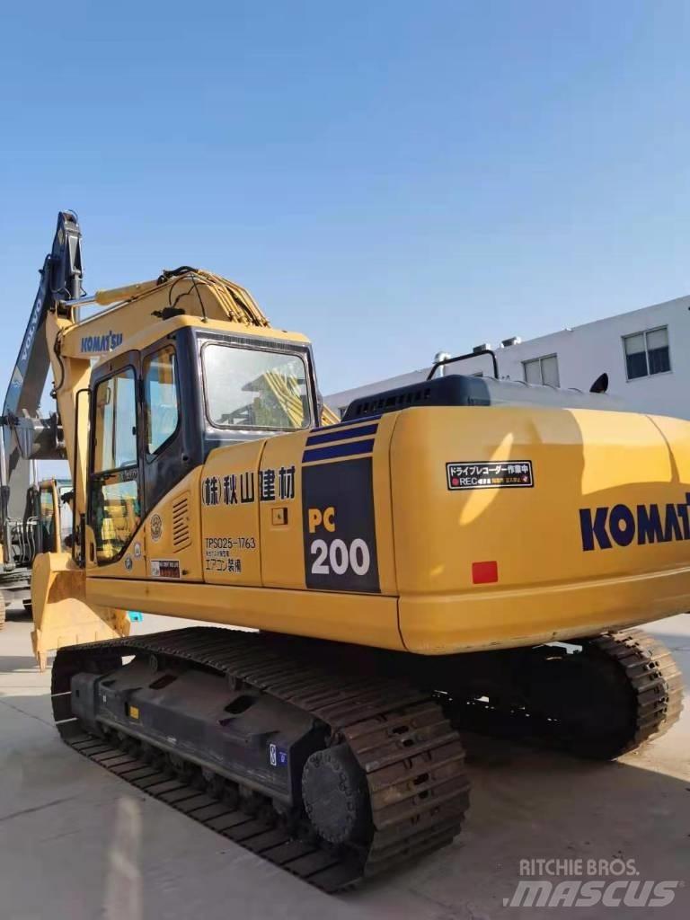 Komatsu PC 200-7 Kāpurķēžu ekskavatori