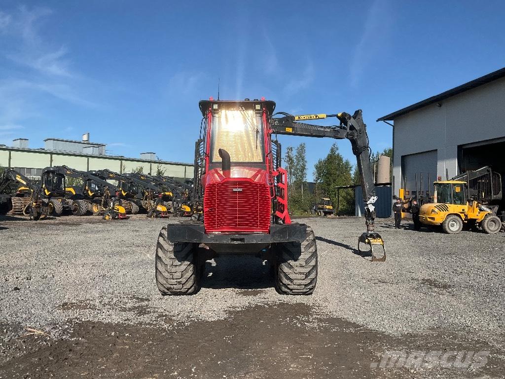 Komatsu 845 Forvarderi