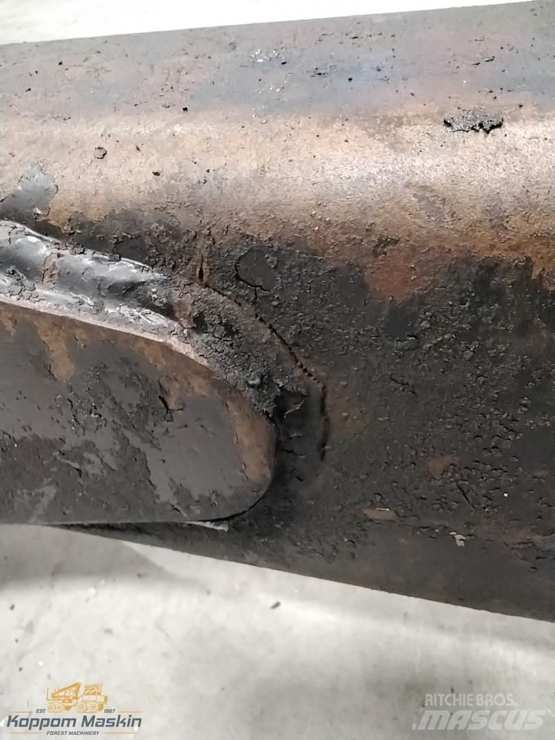 FMG 374 Krāni