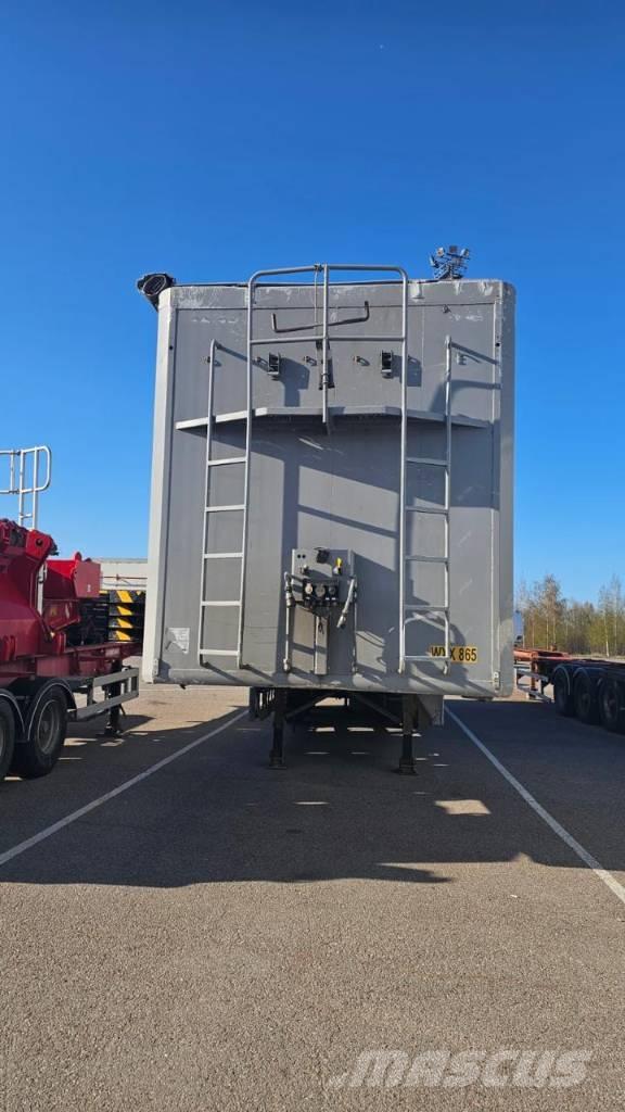 Kraker CF-200 Kustīgo grīdu puspiekabes