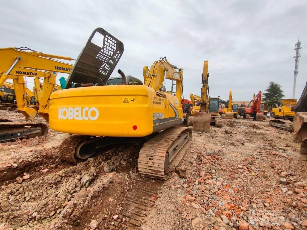 Kobelco SK 260 LC Kāpurķēžu ekskavatori