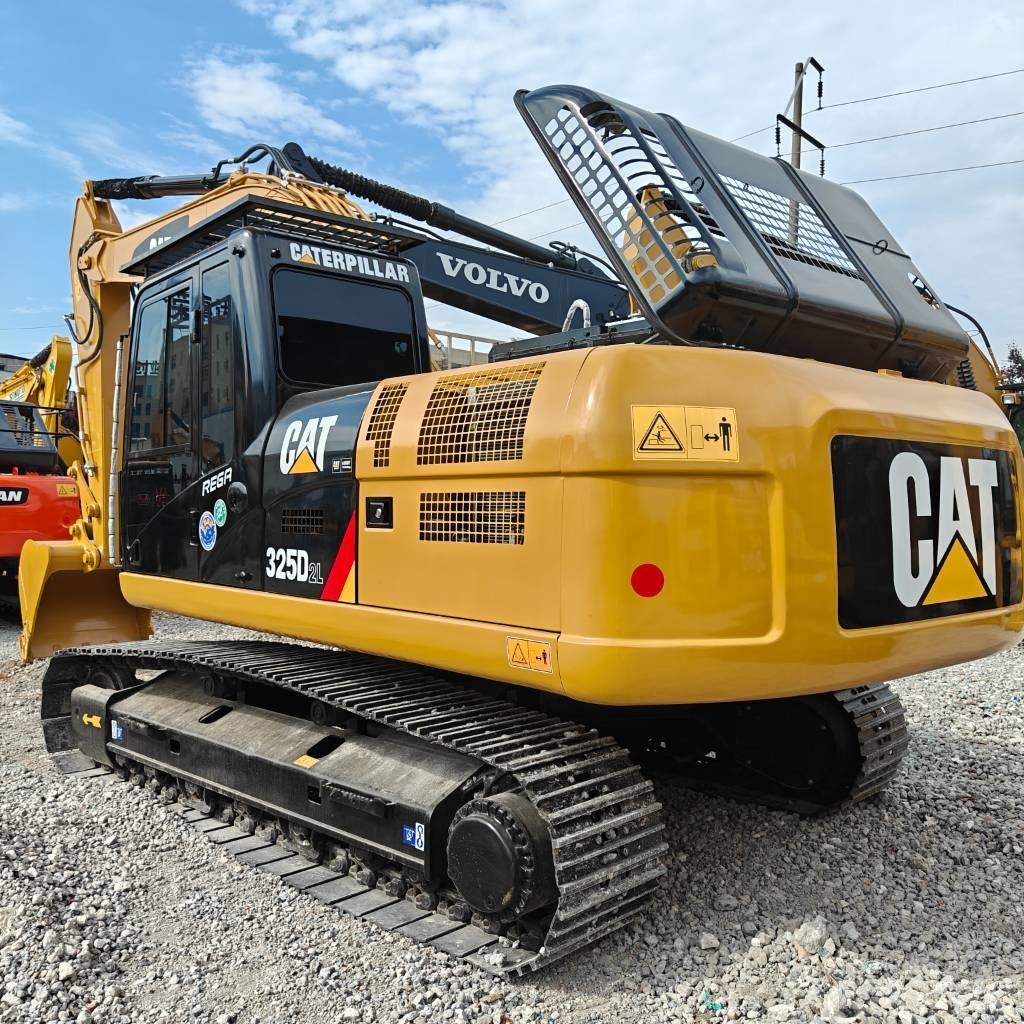 CAT 325 D L Kāpurķēžu ekskavatori