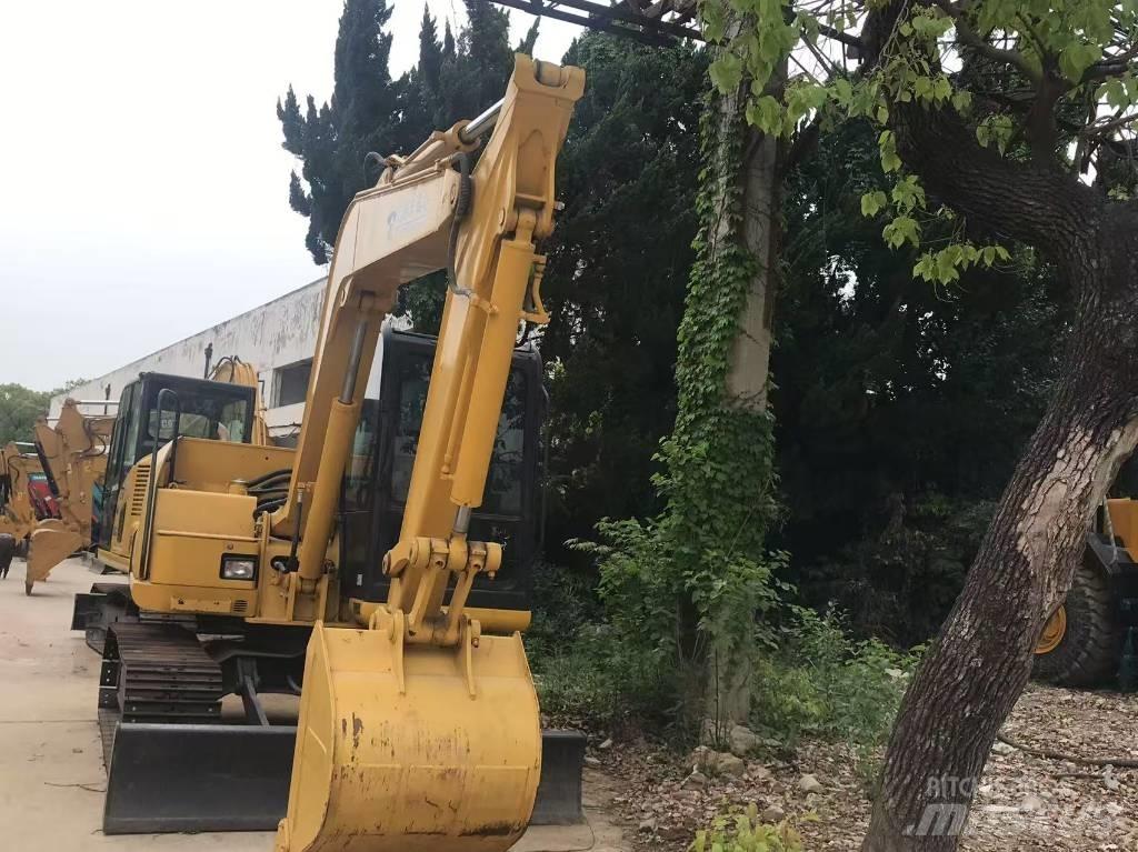 Komatsu PC 70 Kāpurķēžu ekskavatori