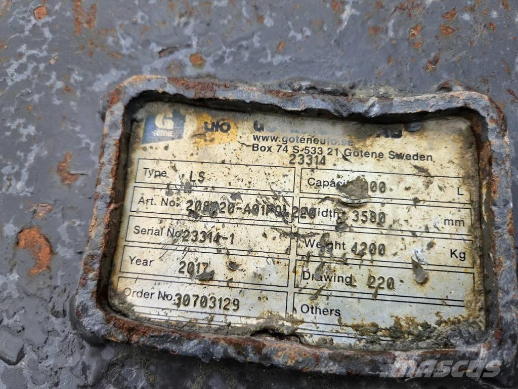 Volvo L 220 H Iekrāvēji uz riteņiem