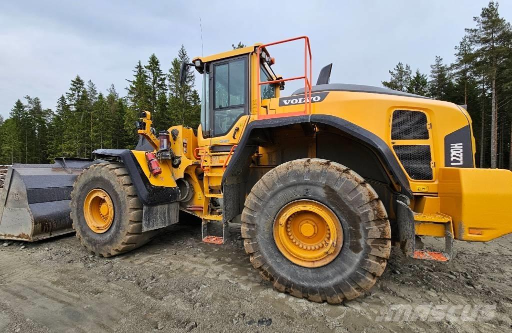 Volvo L 220 H Iekrāvēji uz riteņiem