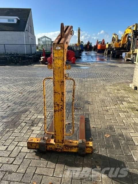  Palethaak 1500 kg Dakšas