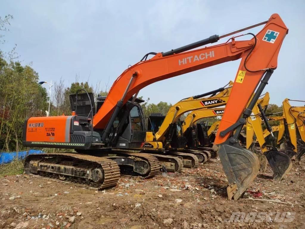 Hitachi ZX200 Kāpurķēžu ekskavatori