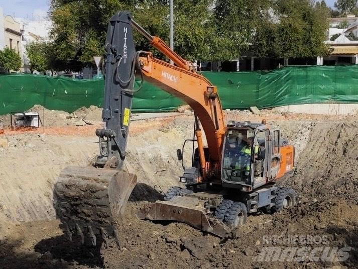 Hitachi ZX 210 W Ekskavatori uz riteņiem