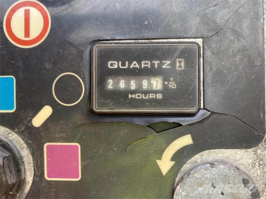 JLG 1250AJP Strēles pacēlāji