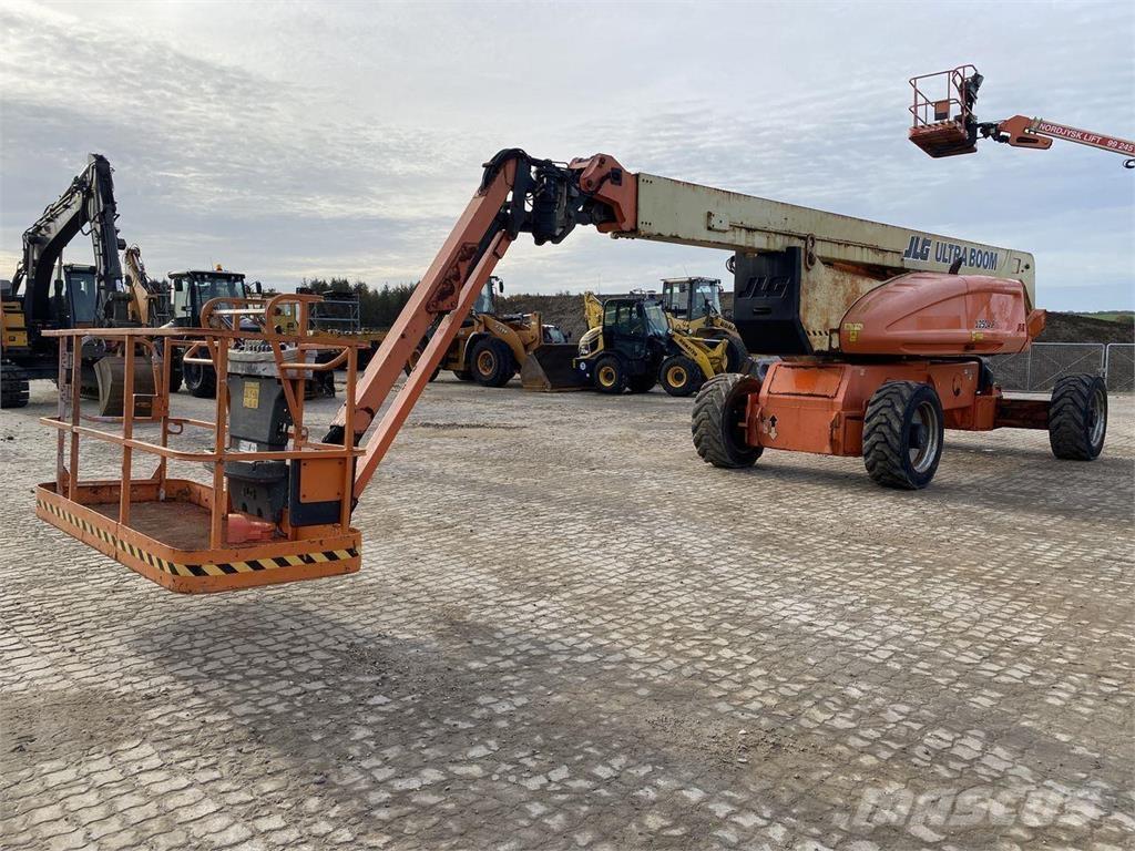 JLG 1250AJP Strēles pacēlāji