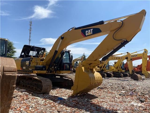 CAT 326D2 Kāpurķēžu ekskavatori