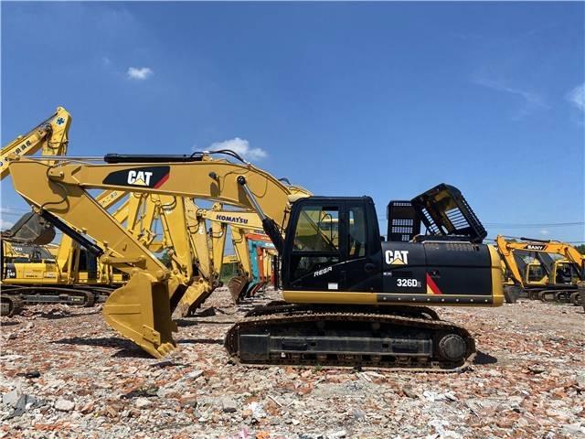 CAT 326D2 Kāpurķēžu ekskavatori