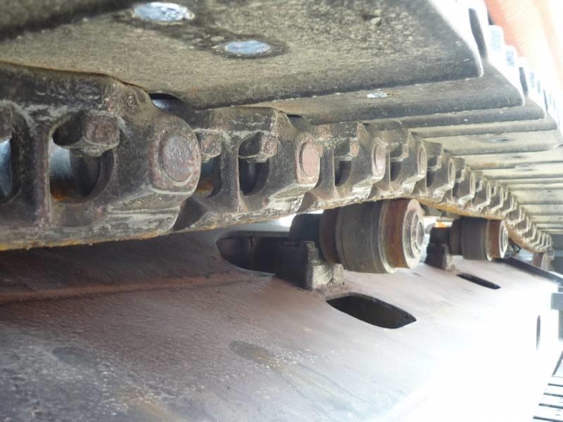 Hitachi ZX 225 US Kāpurķēžu ekskavatori