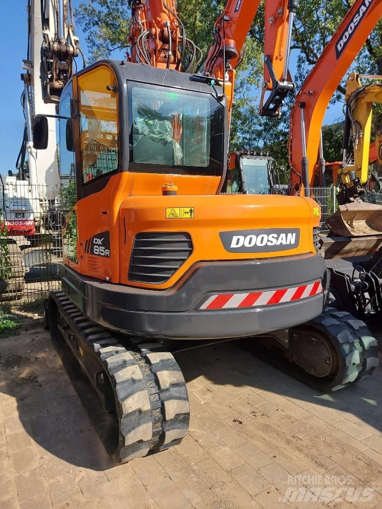 Doosan DX 85 R-3 Vidēja lieluma ekskavatori 7 t - 12 t