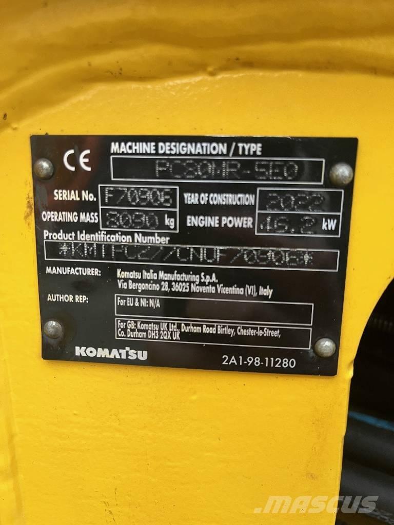 Komatsu PC80MR-5E0 Vidēja lieluma ekskavatori 7 t - 12 t