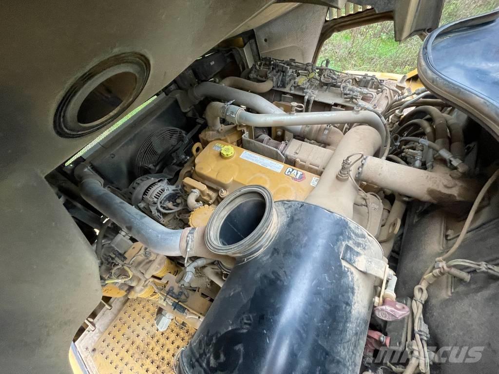 CAT 730 C Artikulētie pašizgāzēji