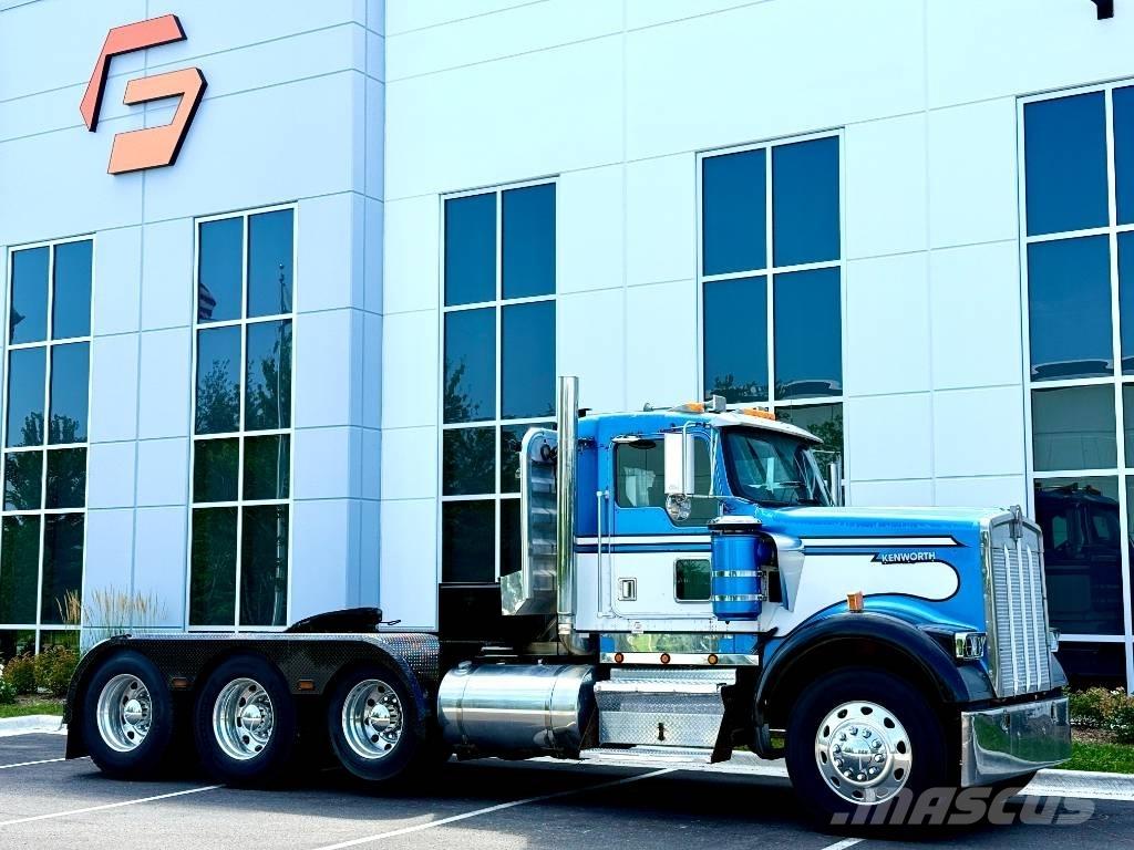 Kenworth W 900 Vilcēji