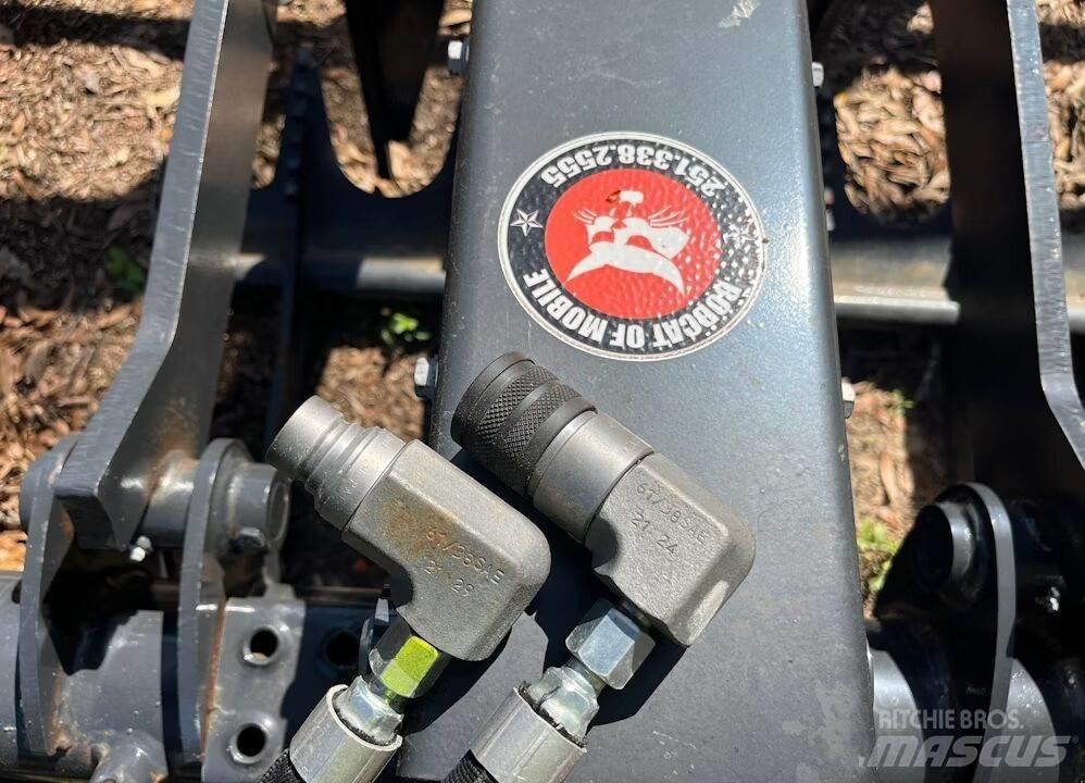 Bobcat T 770 Lietoti riteņu kompaktiekrāvēji