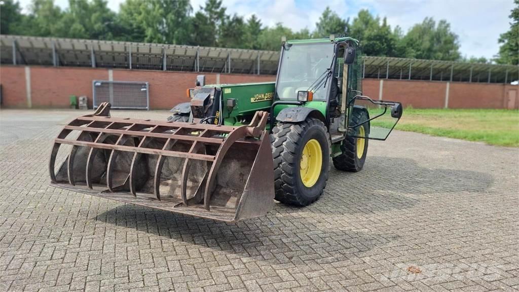 John Deere 3400 Teleskopiskie manipulatori