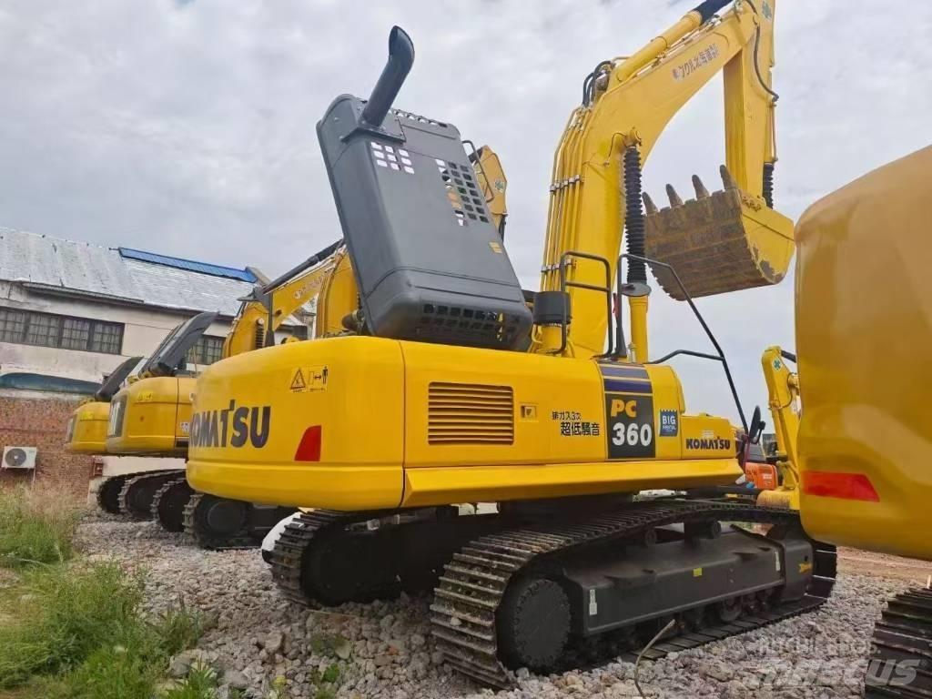 Komatsu 360-8 Kāpurķēžu ekskavatori