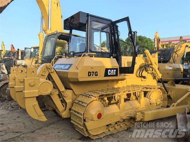 CAT D 7 G Kāpurķēžu buldozeri