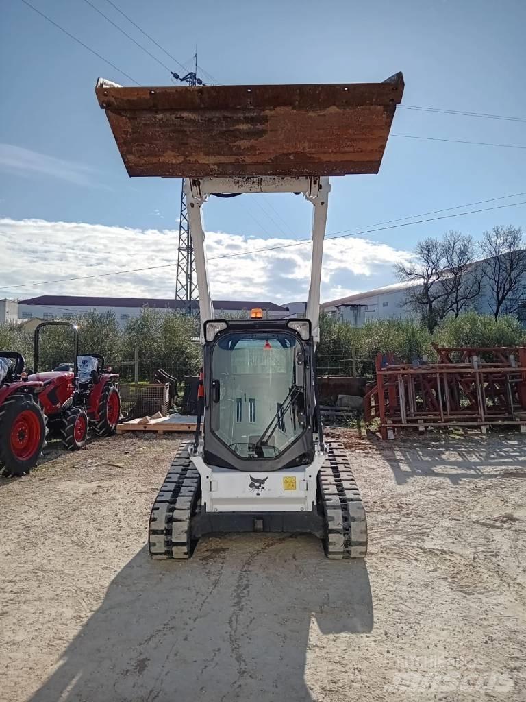 Bobcat T 590 Lietoti riteņu kompaktiekrāvēji