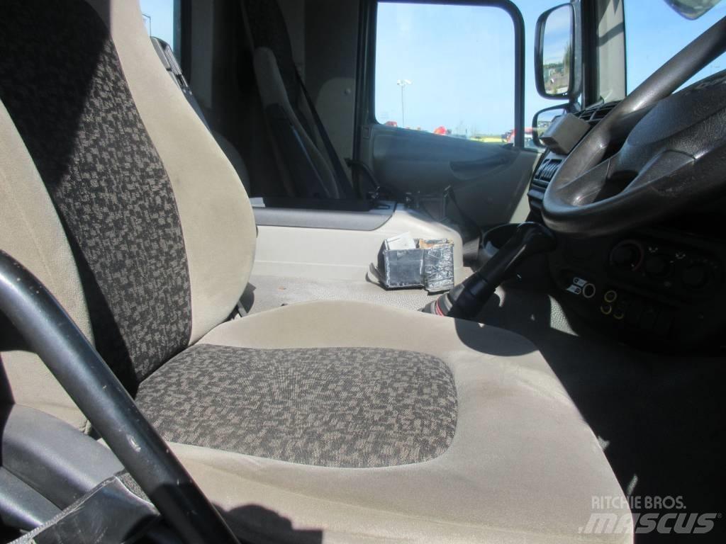 DAF 75.310 Smagās mašīnas ar celtni