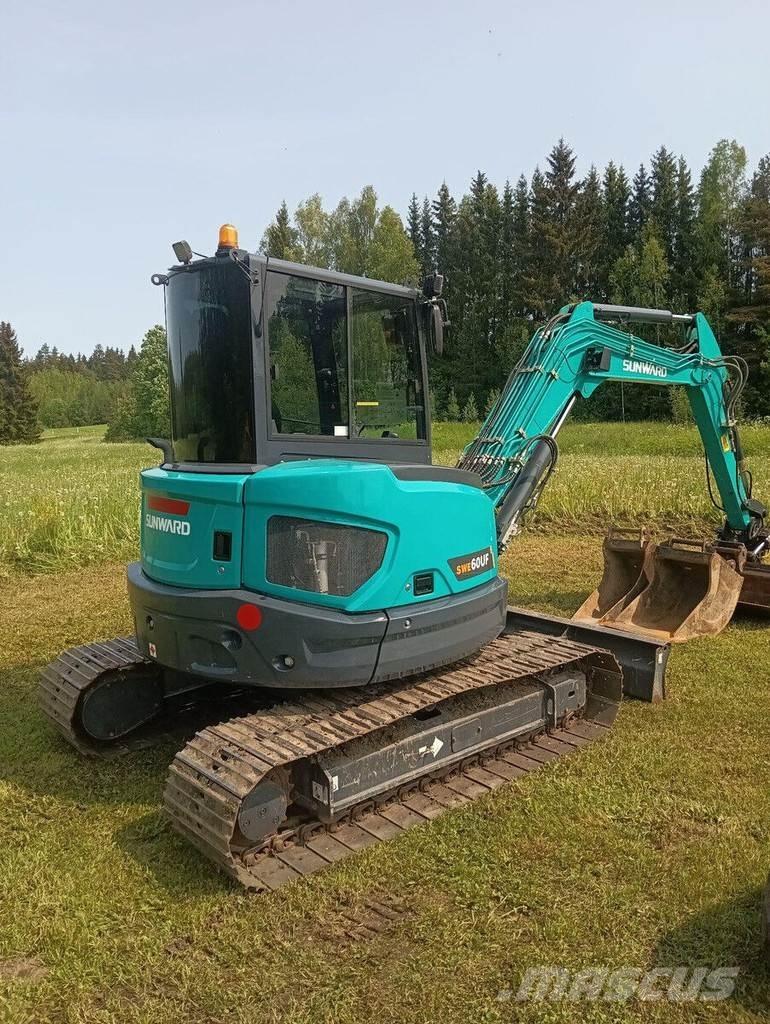 Sunward SWE60UF Vidēja lieluma ekskavatori 7 t - 12 t