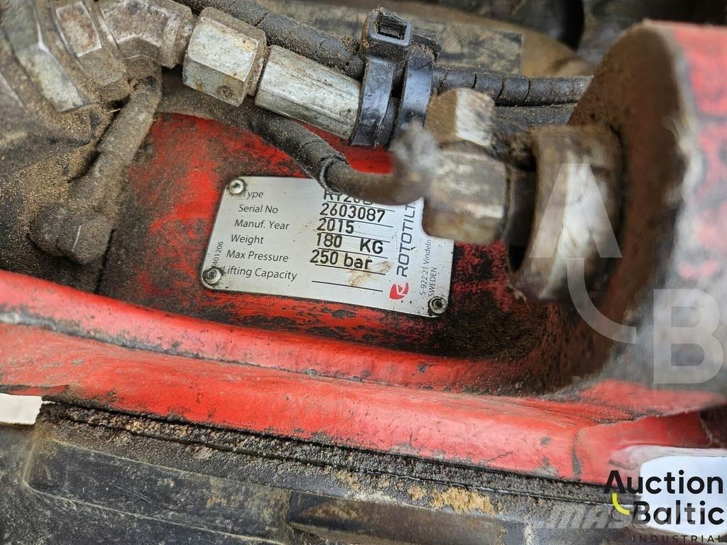 CAT 305.5E2CR Mini ekskavatori < 7 t