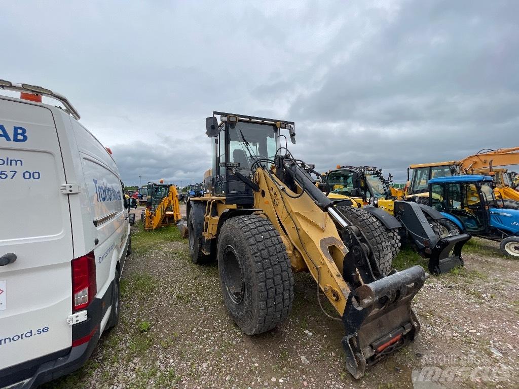 CAT 924 G Iekrāvēji uz riteņiem