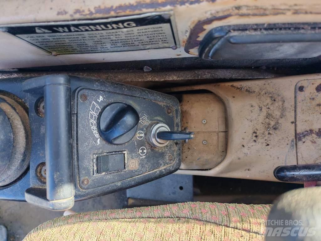 CAT 325 LN Kāpurķēžu ekskavatori