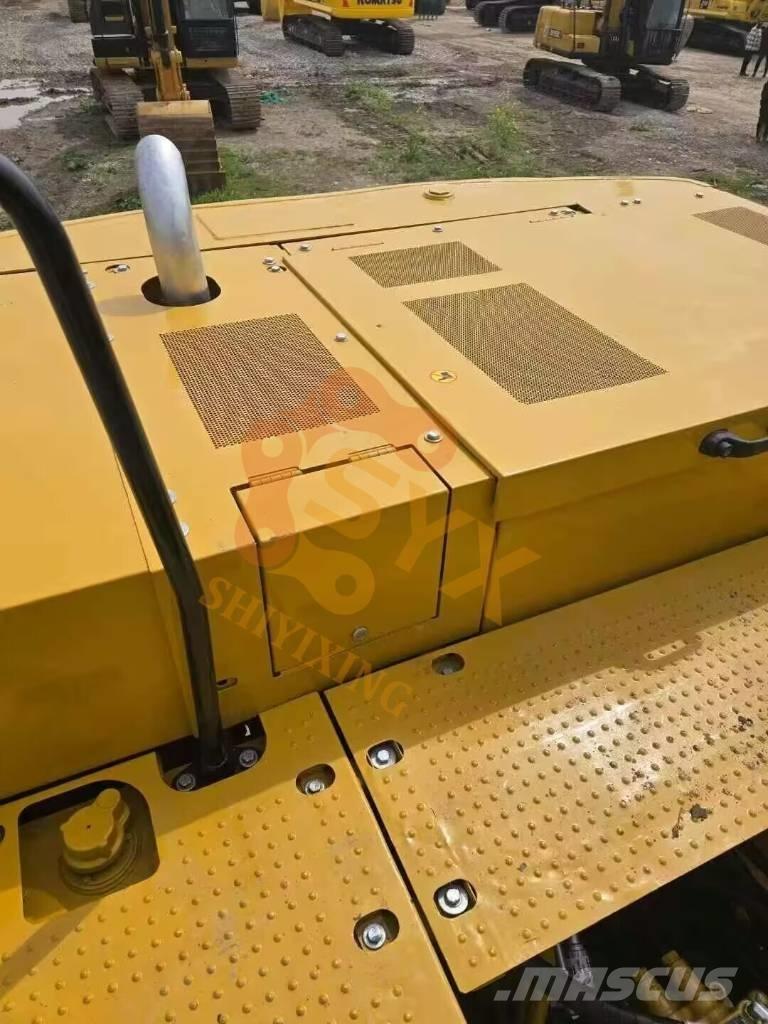 CAT 320NG Kāpurķēžu ekskavatori