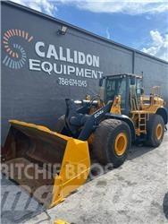 John Deere 824 K Iekrāvēji uz riteņiem