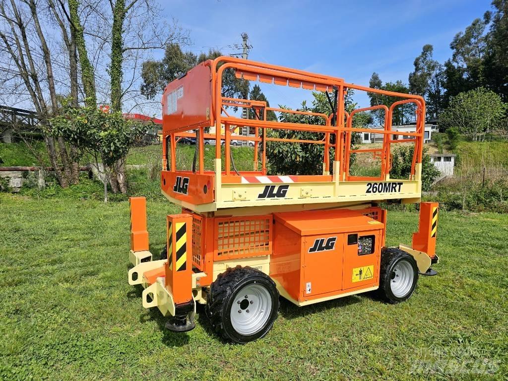 JLG 260 MRT Šķerveida pacēlāji