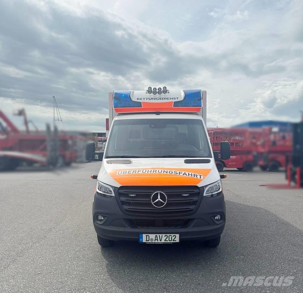 Mercedes-Benz 100 D Ātrās palīdzības automašīnas