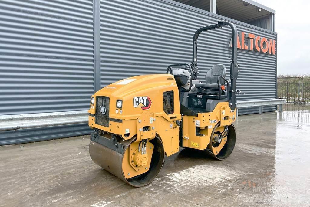 CAT CB2.5 GC Divvalču grunts veltņi