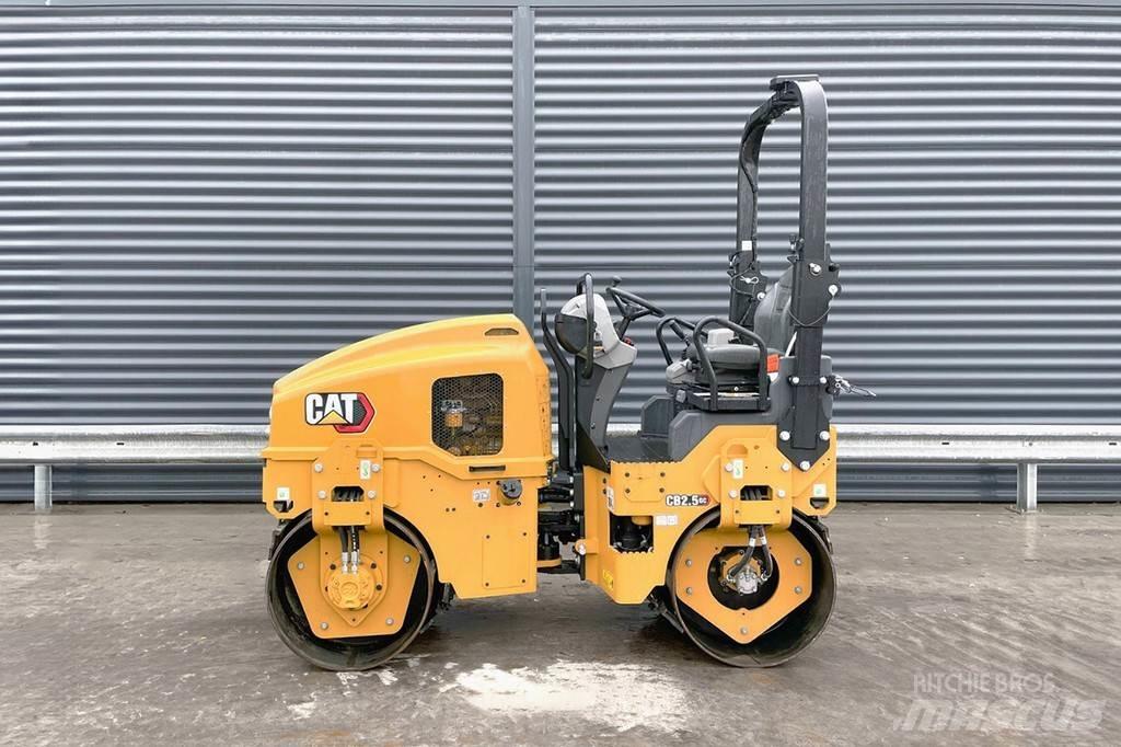 CAT CB2.5 GC Divvalču grunts veltņi